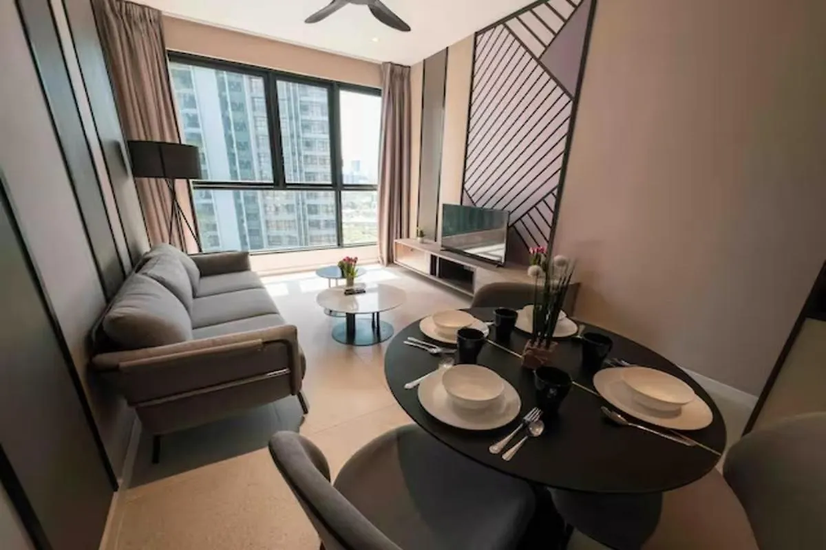 Millerz Cozy Home By Guestonic Kuala Lumpur Bed & Breakfast